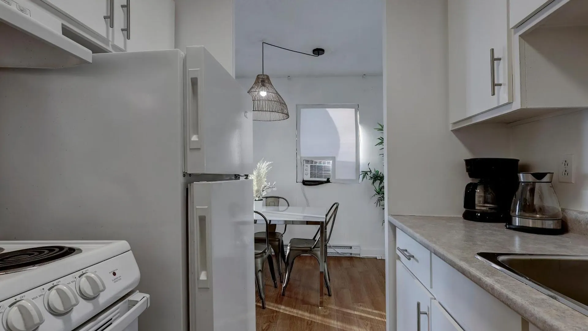 Amazing 1Br Apartment In Downtown Mtl Zn3 Montreal Canada