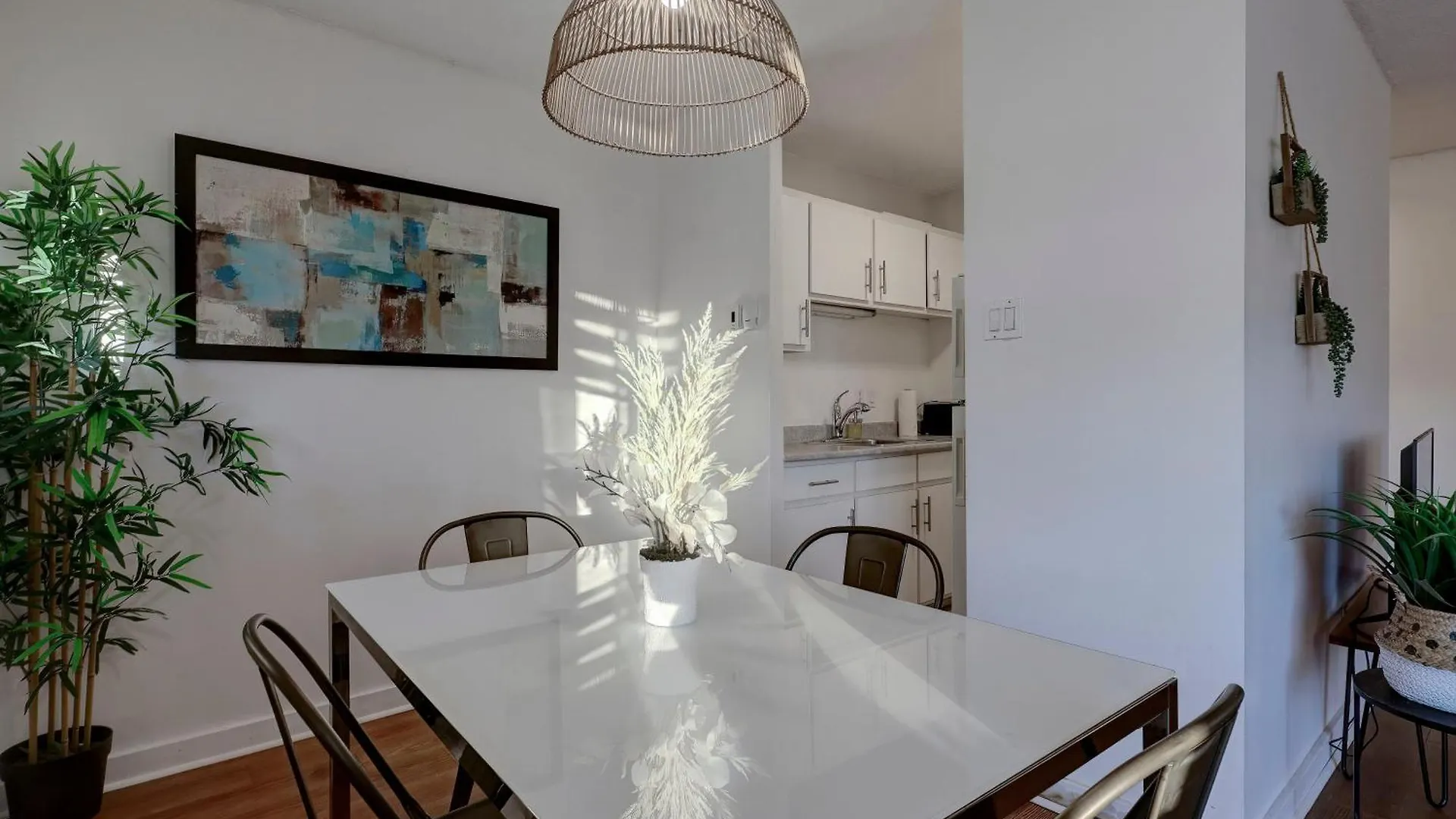 Amazing 1Br Apartment In Downtown Mtl Zn3 Montreal Canada