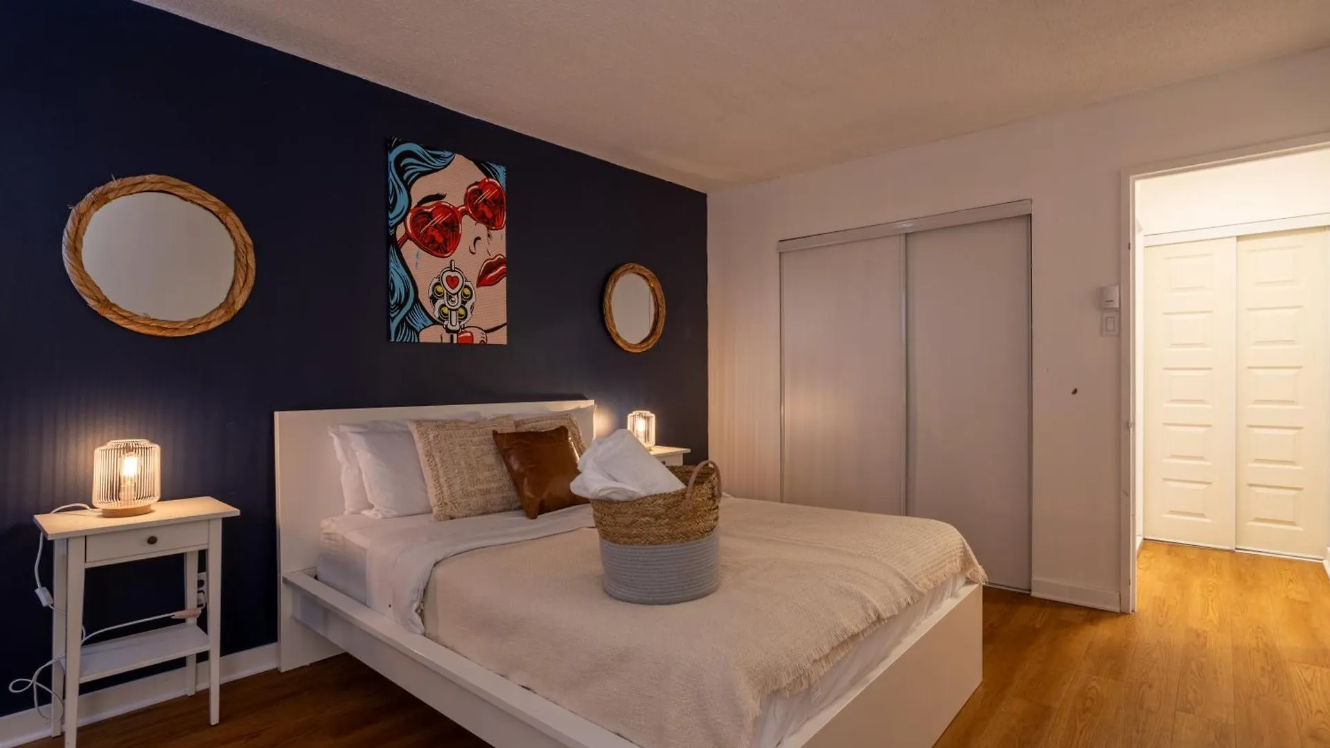 Amazing 1Br Apartment In Downtown Mtl Montreal